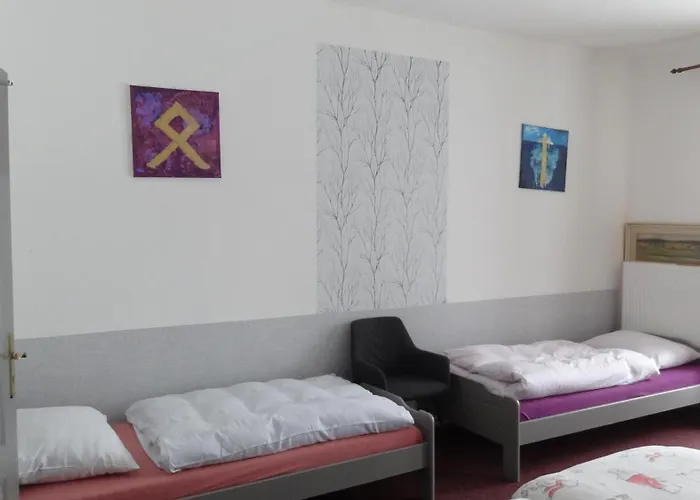 Statek Polanka بيت ضيافة Malesov